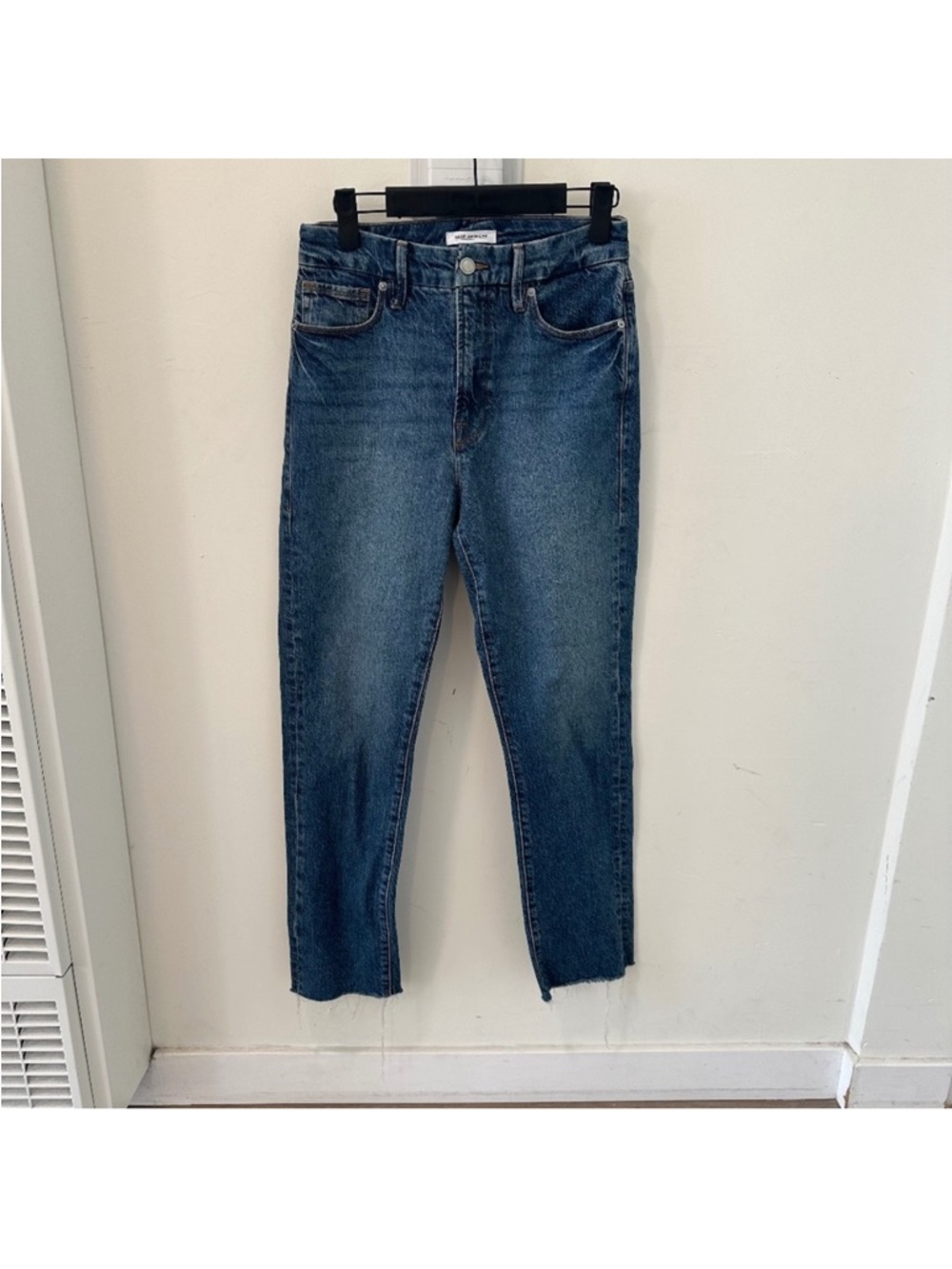 Good American High-Rise Slim Crop Jeans in Medium Blue Wash